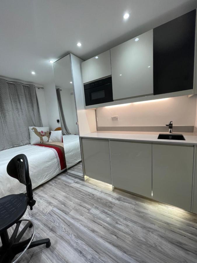 Luxury Rooms With En-Suite Bathrooms - West London Harrow on the Hill Exteriér fotografie