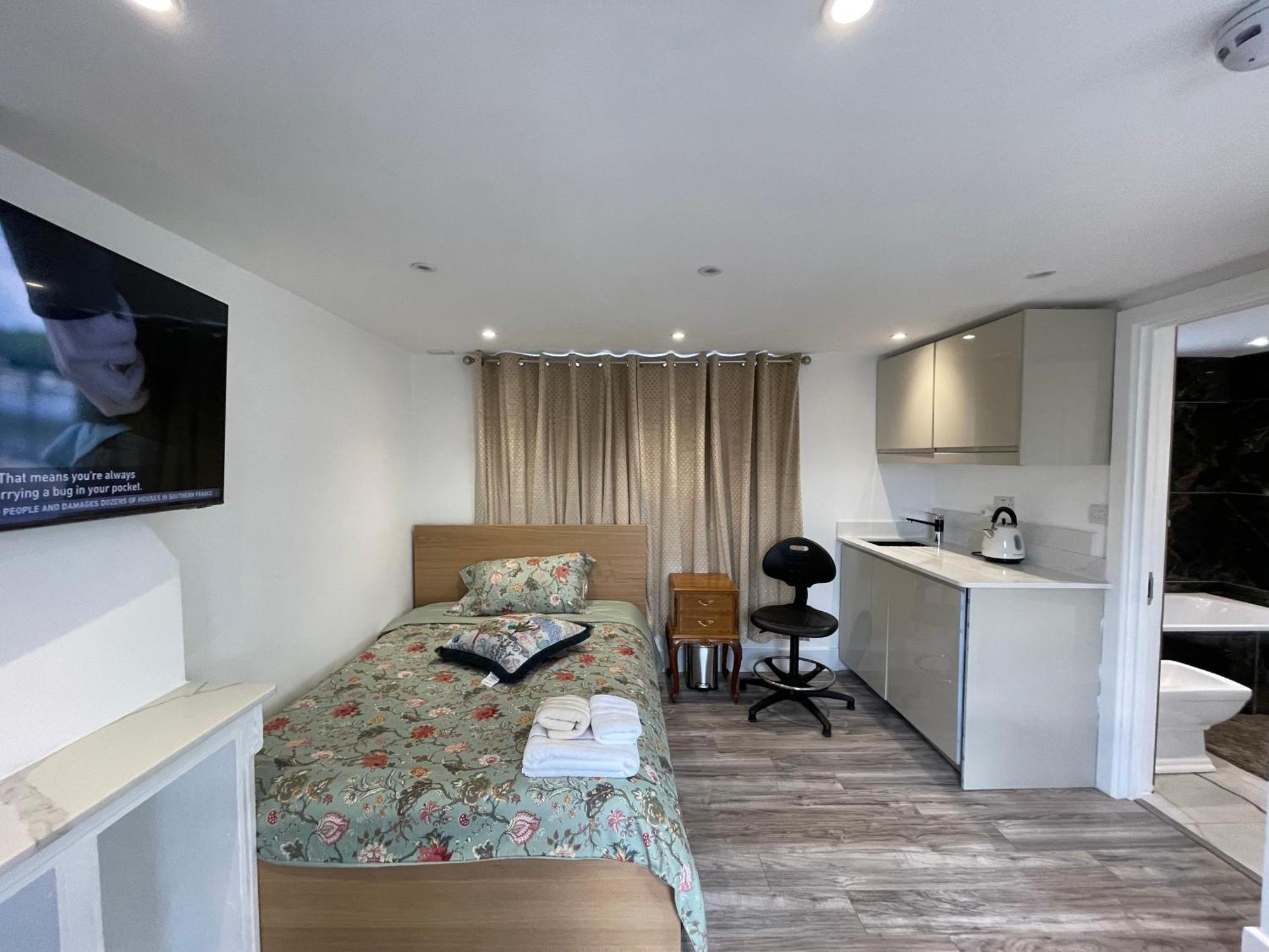 Luxury Rooms With En-Suite Bathrooms - West London Harrow on the Hill Exteriér fotografie