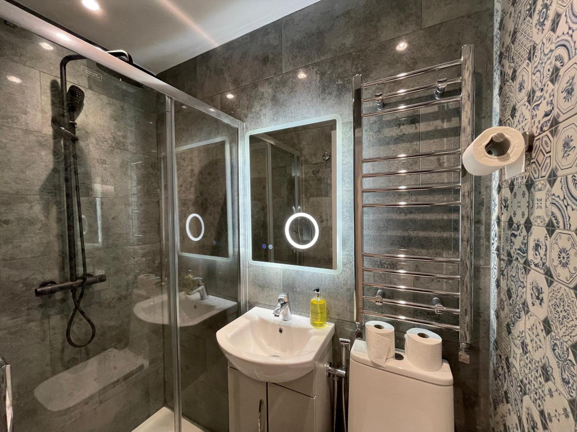 Luxury Rooms With En-Suite Bathrooms - West London Harrow on the Hill Exteriér fotografie